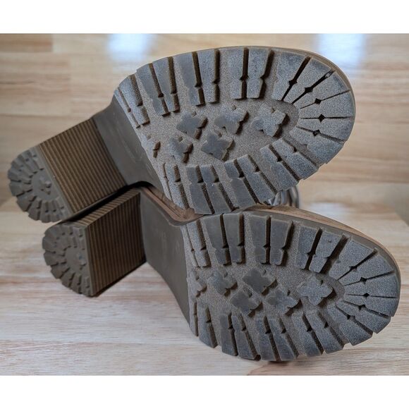 Nine West Women’s Tan Lace-Up Block Heel Boots Size 11M Faux Shearling Fold - Picture 9 of 10